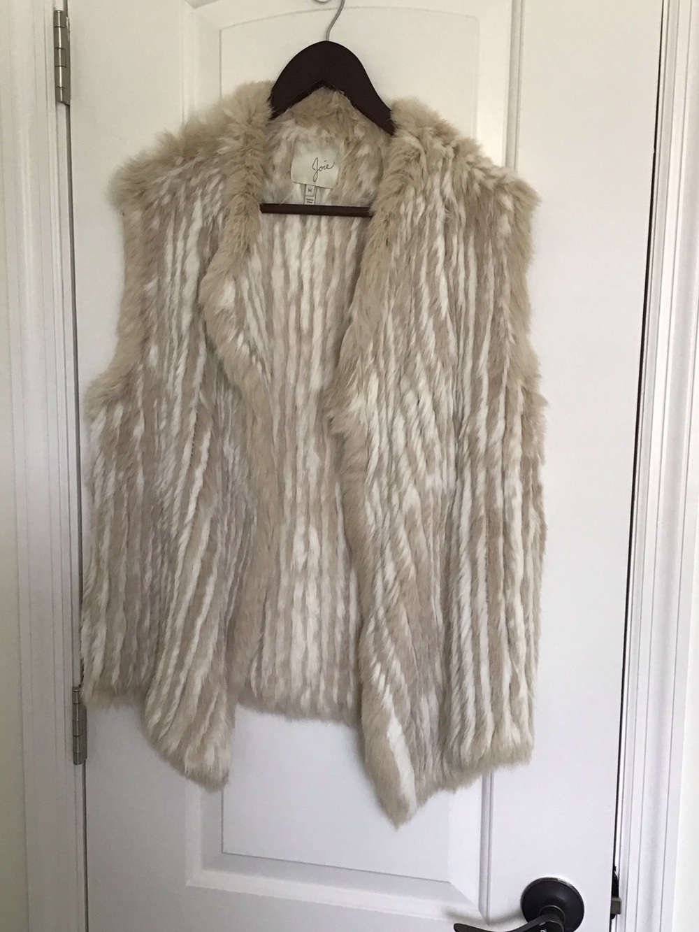 Joie Rabbit Fur Vest features a striped mushroom and porcelain pattern